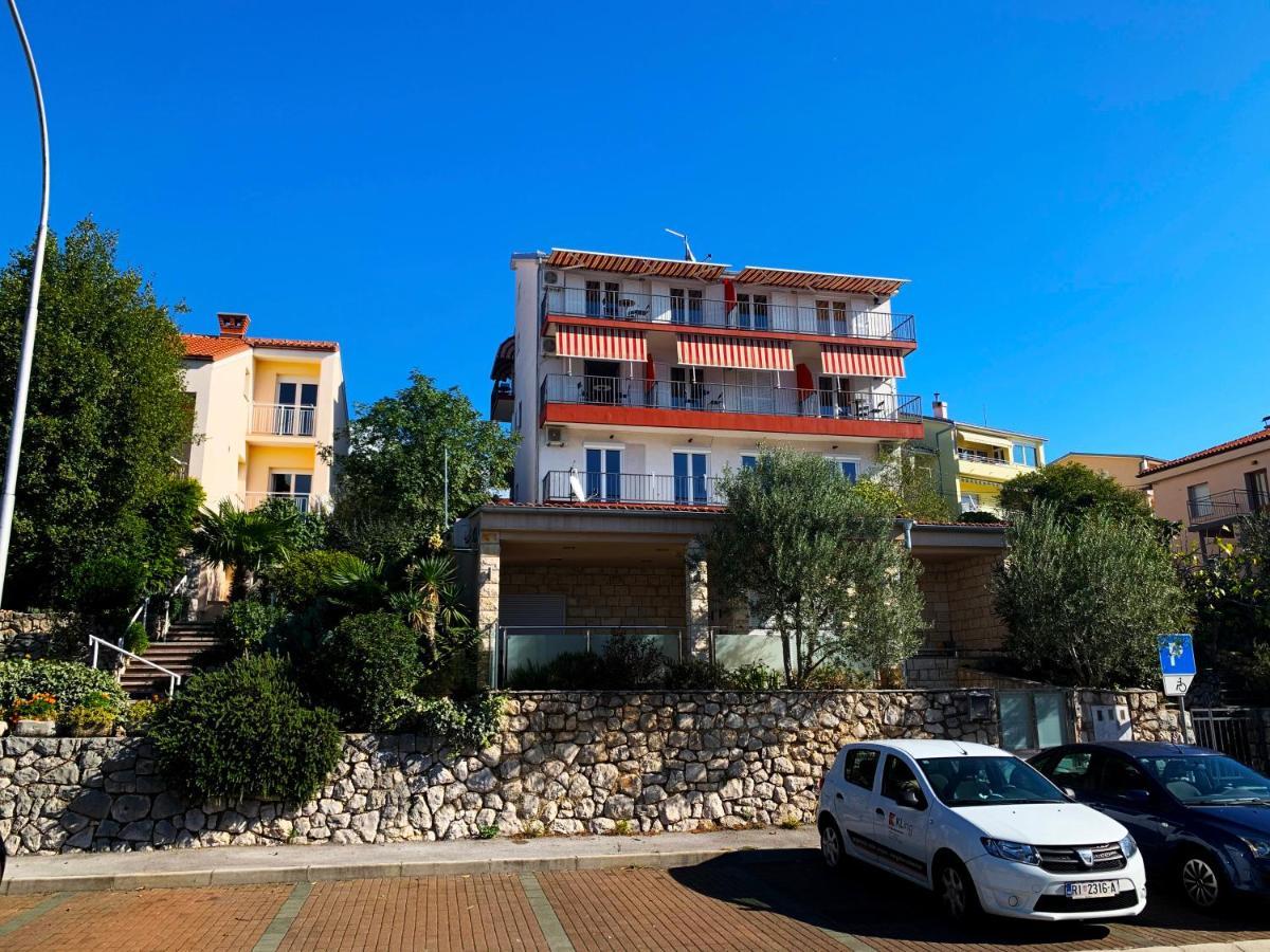 Julija Apartment